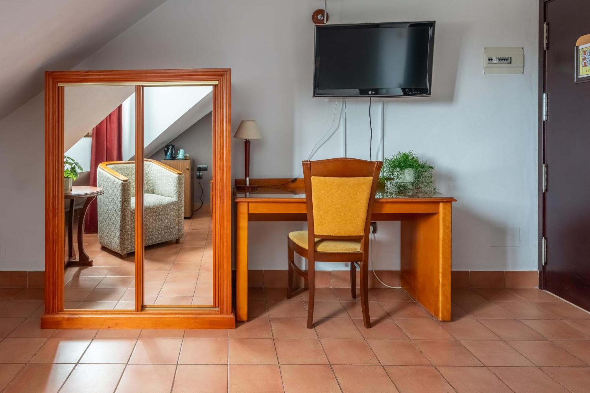I Am La Posada Hotel And Apartment Benalmádena Εξωτερικό φωτογραφία